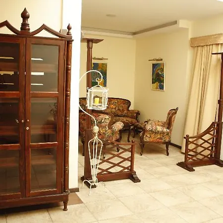 מלון Bellevue Golden Sands וארנה
